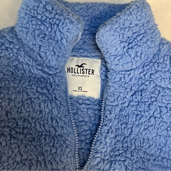 Hollister Light Blue Sherpa Jacket Sz XS - Picture 2 of 3